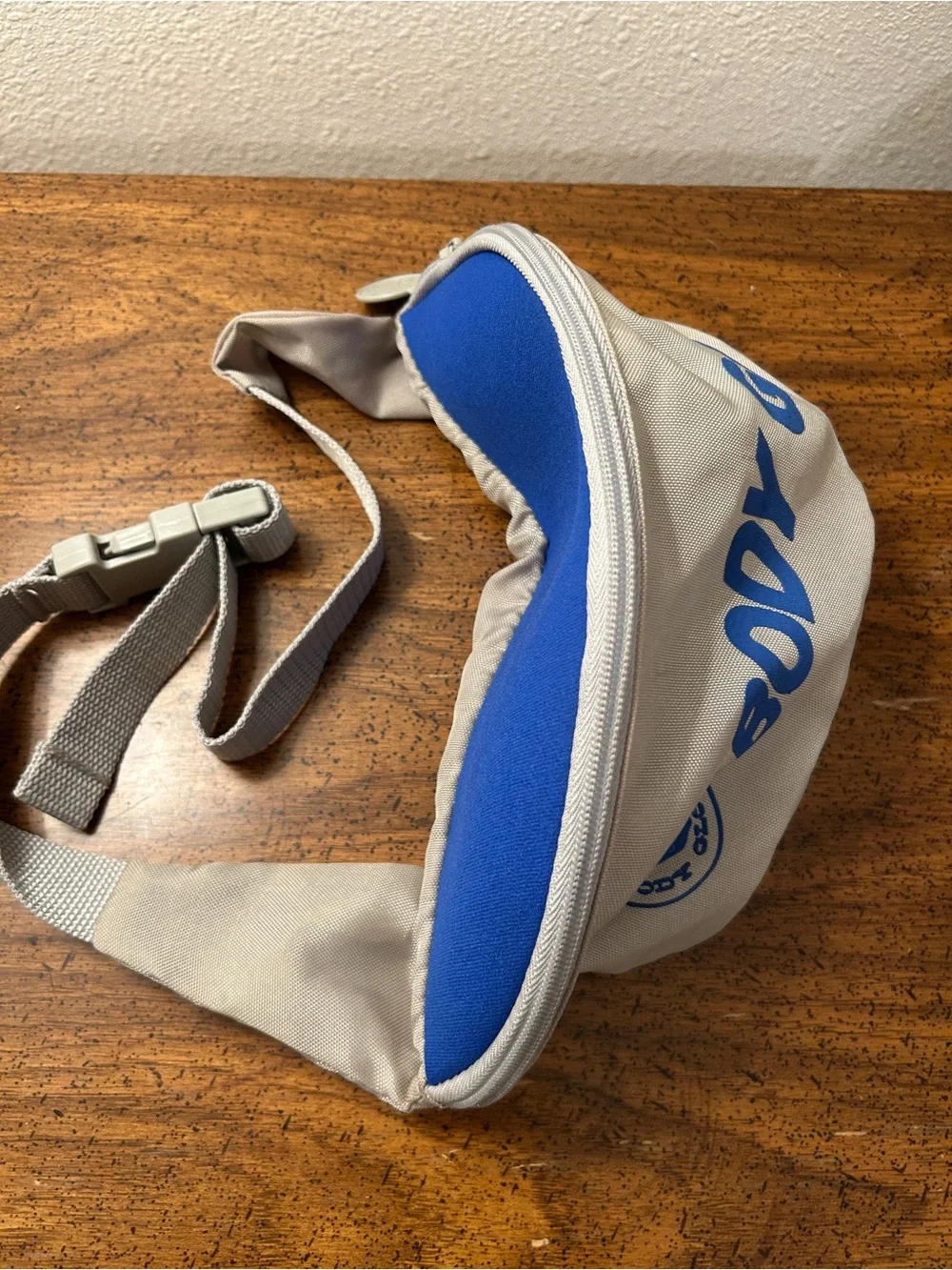 Vintage 80’s Body Glove Grey Fanny Pack with Blue Logo